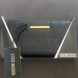 Steve Madden Box Logo Wallet